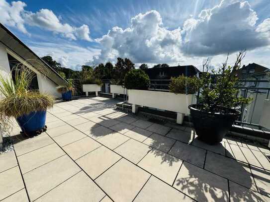 Helle Eigentumswohnung mit großer Dachterrasse