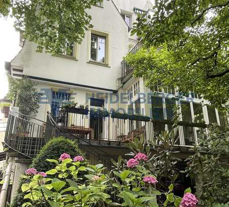 Stilvolles Zweifamilienhaus in Heidelberg-Neuenheim!