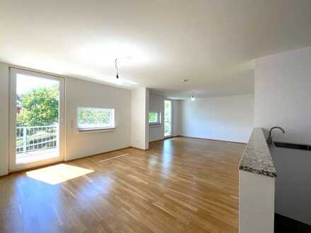 Ohne zusätzliche Käuferprovision! Drei Zimmer - 2 Balkone - Stellplatz - Frankfurt Riedberg