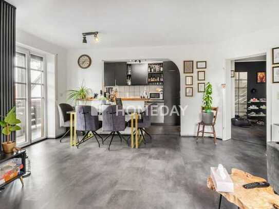 Wohnen mit Wohlfühlfaktor: Moderne Maisonettewohnung mit Balkon und Gäste-WC