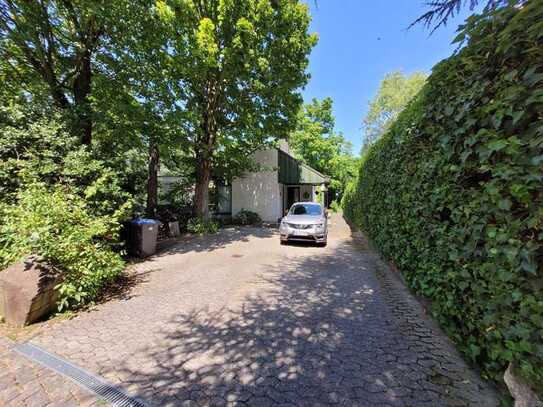 Freistehendes Einfamilienhaus in Hanglage von Bad Neuenahr - Ahrweiler