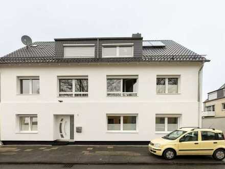 Schöne, frisch sanierte drei Zimmer Wohnung in Oberhausen in Centro Nähe