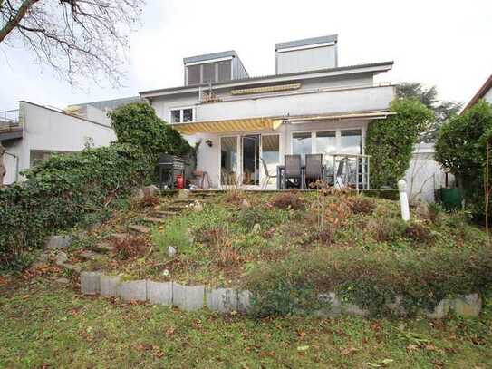 Exklusives Wohnen auf 120m² im 2 Familienhaus mit Garten, Garage u. Stellplatz