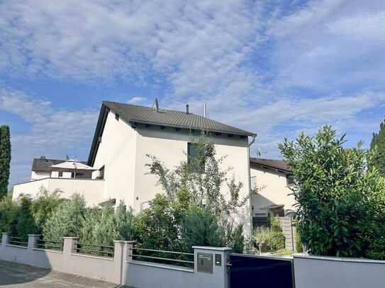 Wunderschönes Einfamilienhaus in Feldrandlage von Dieburg!