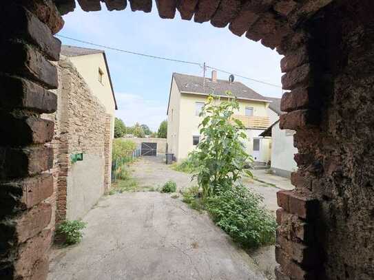 Bingen-Büdesheim - Kernsaniertes Einfamilienhaus mit Scheune!