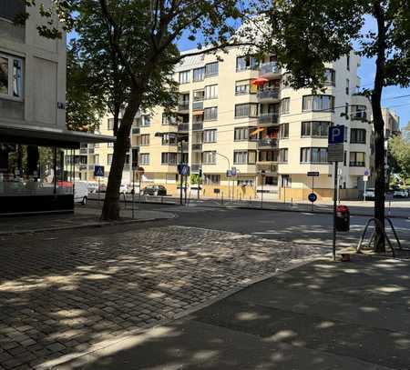 1,5-Zimmer-Wohnung mit Balkon und Einbauküche in Mannheim, Quadrat E, Nähe UNI