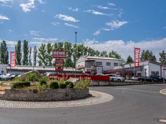 Sichere Kapitalanlage: Langjährig etablierter Supermarkt in Ober-Mörlen!