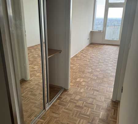 *Reserviert-Anfragestop* 1-Zimmer Appartement über den Dächern von Köln