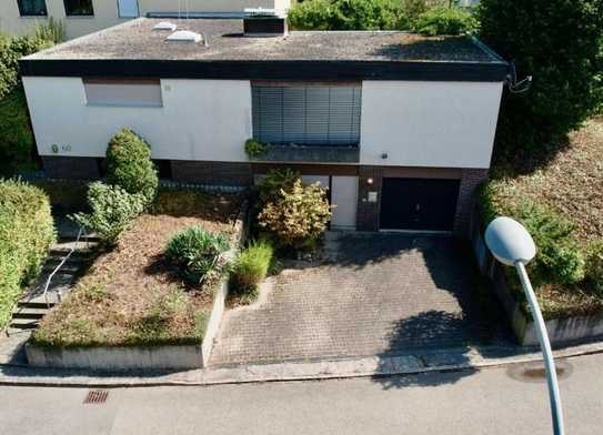 Schöner Bungalow in Korb mit großer Terrasse und Garten