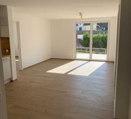 3-Zimmer-Neubauwohnung mit sonniger Süd-Terrasse direkt an der Waldach (Wohnung 2, EG)