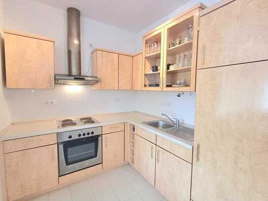 Wohnung mit Stellplatz / Bezugsfrei!