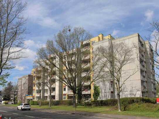 Charmante Eigentumswohnung mit Loggia und Tiefgaragenstellplatz in zentraler Lage von Bonn