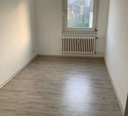 Ab 01.01.2025! zentral gelegene 3- Zimmer Wohnung