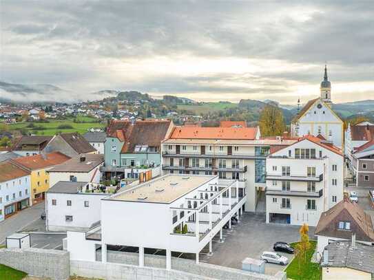 -- Bezugsfertig ab Herbst 2024 -- 3-Zimmer-Wohnung im Zentrum von Viechtach zum Kauf!