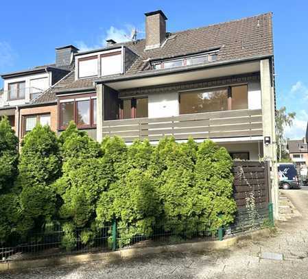 Gemütliche und komplett modernisierte 2 Zimmer Wohnung in sehr guter u. stadtnaher Lage von Moers