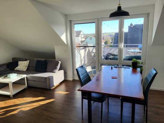 Stilvolle 5-Zimmer-Maisonette-Wohnung mit geh. Innenausstattung mit Balkon und EBK in Markgröningen