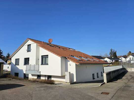 Charmante 3 Zimmer Wohnung mit Balkon