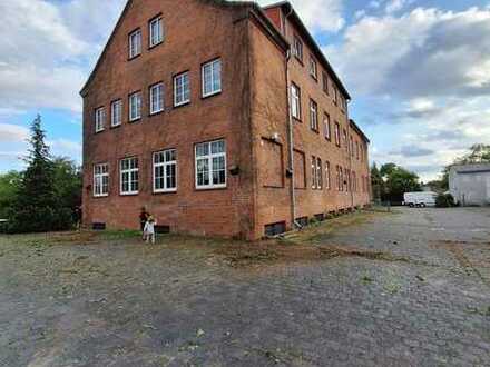 Große Büro-/Praxisfläche im historischen Stadtkern von Gadebusch