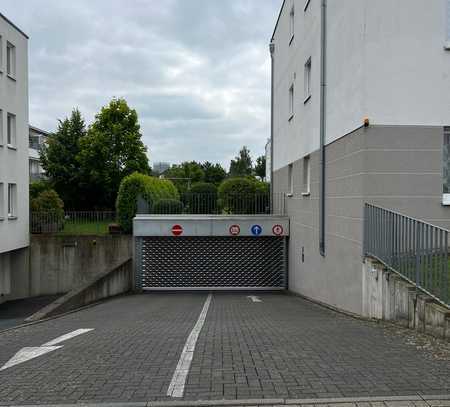 Schöner Tiefgaragenstellplatz zu vermieten!