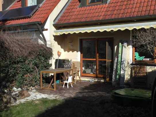 Ansbach/Eyb, großzügiges Reihenmittelhaus.Provisionsfrei!!