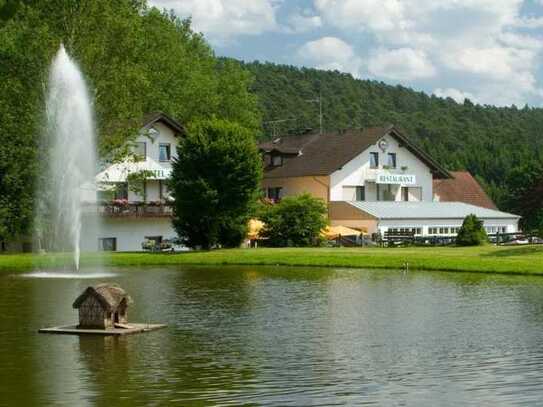 Wunderschönes Hotel im grünen PROVISIONSFREI!