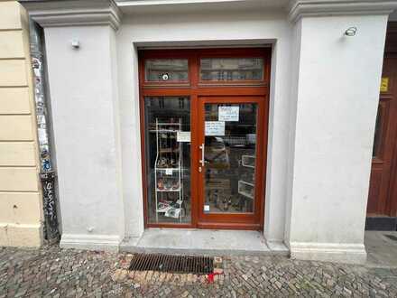 P-Berg: Lychener Str: Gewerbe mit Schaufensterfront, ca. 39 m² ab SOFORT zu VERKAUFEN