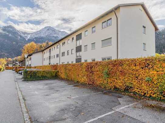 Endlich eine schöne 2-Zimmer-Wohnung (vermietet) - Verkauf gegen Gebot