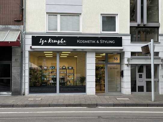 Modernisiertes Ladenlokal mit erfolgreichem Beauty Studio ! Zentrale Lage in Bilk !