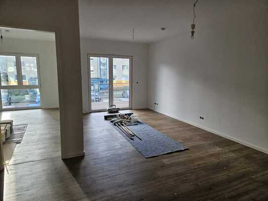 Moderne 3-Zimmer-Wohnung mit Einbauküche und Stellplatz