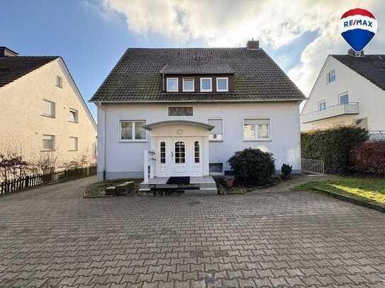 Sanierte Maisonette-Wohnung mit Balkon und Stellplatz in Horn-Bad Meinberg!