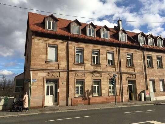 Tolle 3-Zimmerwohnung mit Loggia zum Wiesengrund - Königstraße - Direkt an der City