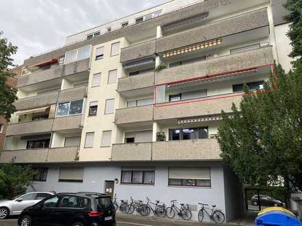 FREIE modernisierte 4-Zi.Whg. Nürnberg Johannis in guter ruhiger Wohnlage mit Balkon,Bad/WC getrennt