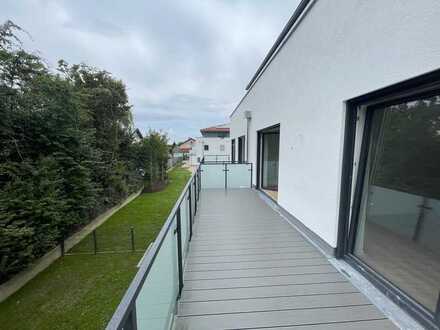 ERSTBEZUG - GEWERBESTRASSE - EXKLUSIVE 2-Zimmer-Wohnung mit Süd-Balkon in Mettenheim, 1 OG