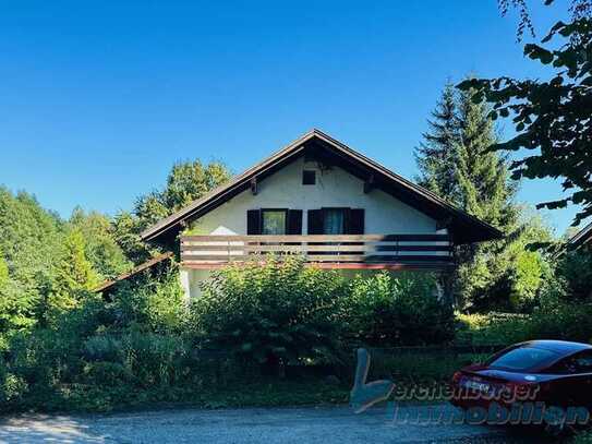 *** Wohnhaus in absolut ruhiger Aussenbereichs-Höhenlage Nähe Deggendorf ***