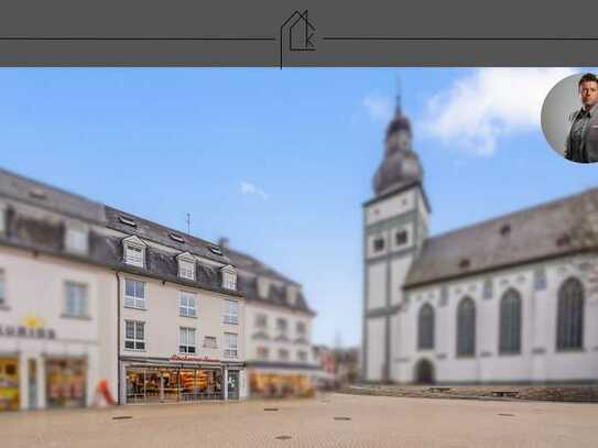 Zentral gelegenes Wohn- und Geschäftshaus am Marktplatz von Attendorn