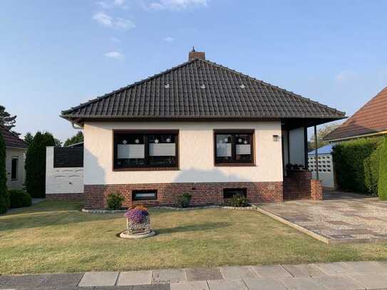 Schöner Bungalow mit Einliegerwohnung im Stadtsüden