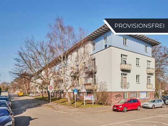 Bezugsfreies 1-Zimmer-Apartment mit Balkon in grüner Lage