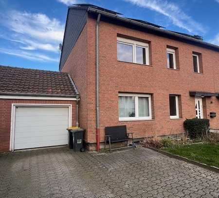 Modernisiertes Zweifamilienhaus in ruhiger Lage von Duisburg-Bergheim