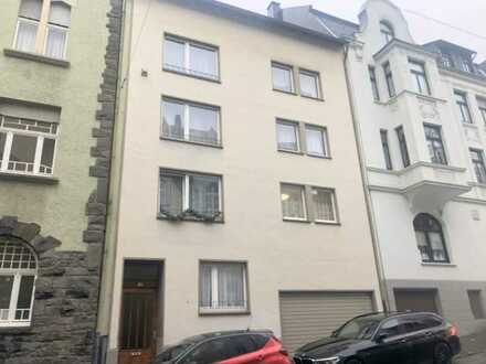 Vollständig renovierte Wohnung mit drei Zimmern in Wuppertal