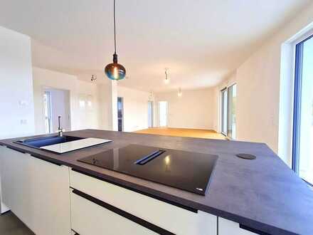 PENTHOUSE WITH BREATHTAKING VIEWS!
Huge roof terrace - Two parking spaces
*Only 20 minutes to Clay