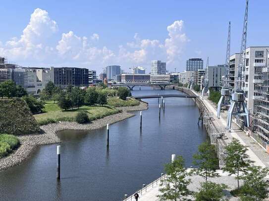 Erstbezug einer exklusiven Wohnung mit Wasser- und Elbphi-Blick