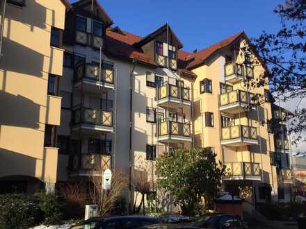 Schöne 2 Zimmer Maisonette-Wohnung mit 2 Balkonen in bester Innenstadtlage von Böblingen!