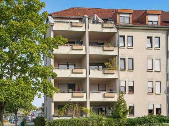 helle Wohnung mit Südbalkon und TG-Stellplatz