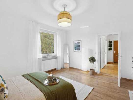 Moderne renovierte lichtdurchflutete Wohnung in toller Lage, bezugsfrei
