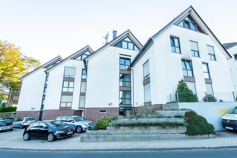 Exklusive 4-Zimmer Maisonette-Wohnung im 3. OG mit Balkon in Wellinghofen (Kein Makler!)