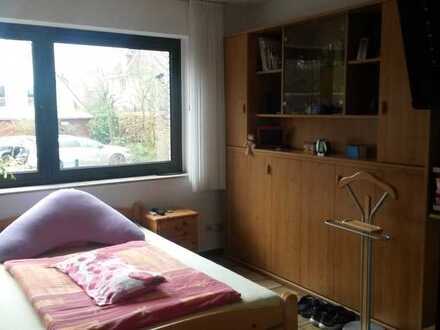 Möblierte 1-Zimmer-Wohnung mit EBK in GM-Hütte-Holzhausen