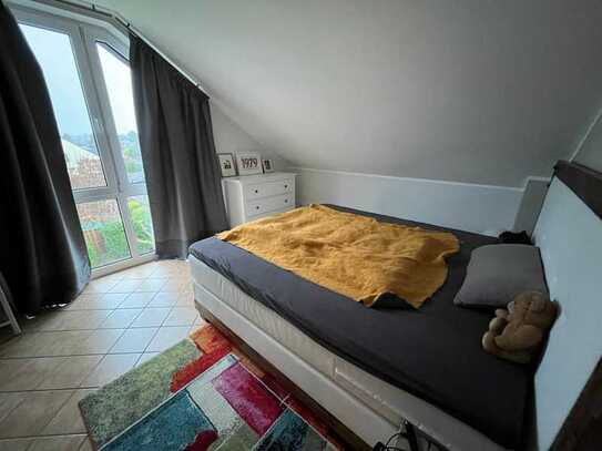 Exklusive, geräumige 2 Zimmer-Wohnung mit EBK in Pulheim