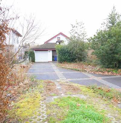 ein BESONDERES Haus in Groß-Zimmern. versetzte Wohnebenen.