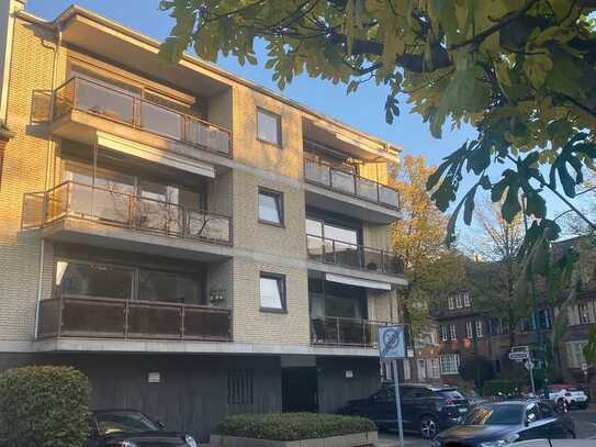 Stilvolle, moderne 3 Zimmer Eigentumswohnung mit Süd-Balkon in bester Lage von „Alt Oberkassel“