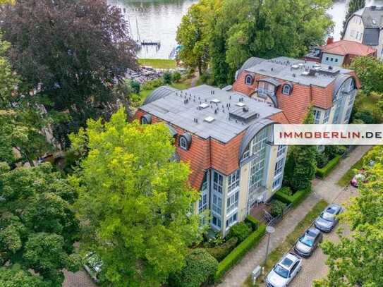 IMMOBERLIN.DE - Exquisite Wohnung mit Südterrasse, Garten & Anteil am Bootssteg in traumhafter Lage